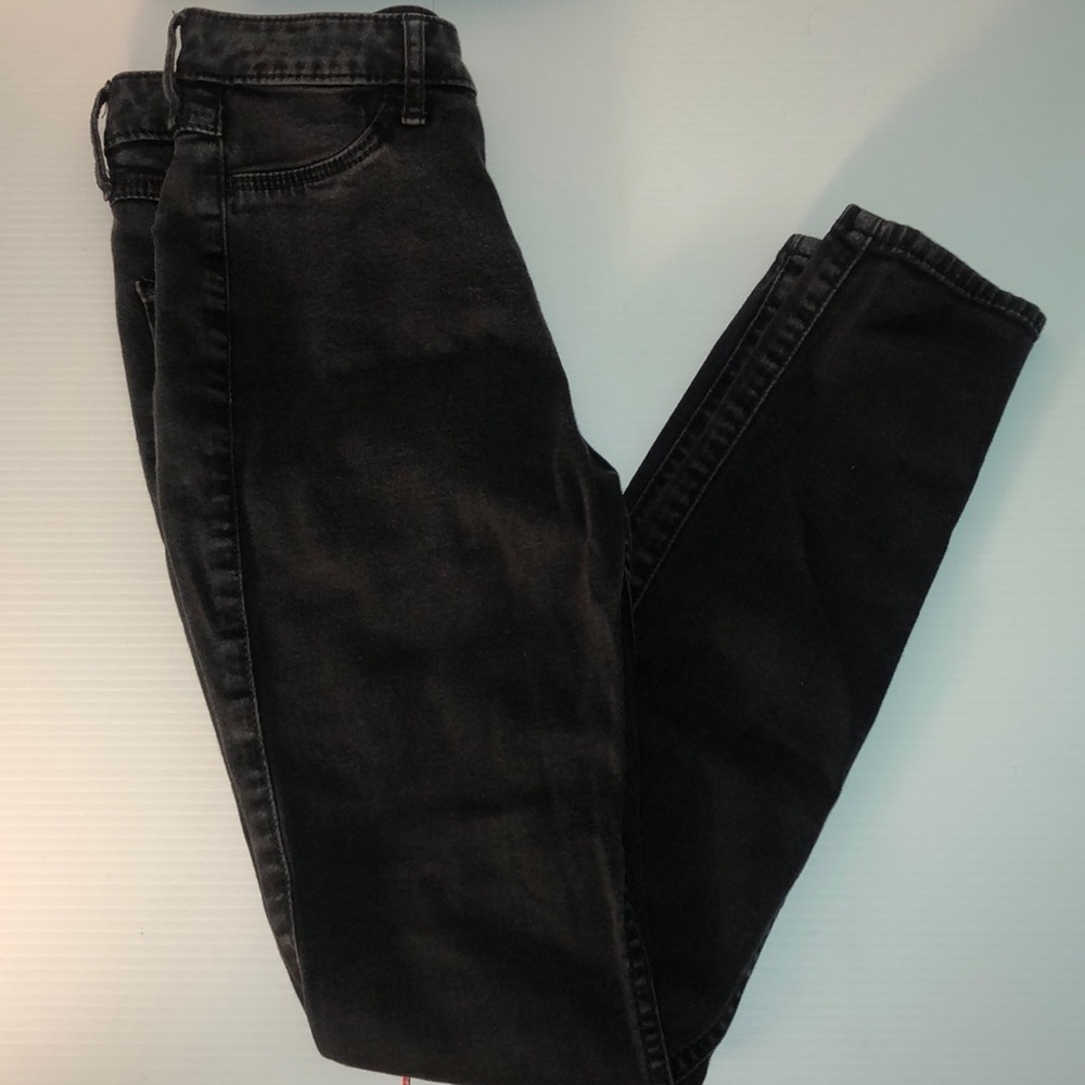 Hollister skinny jeans